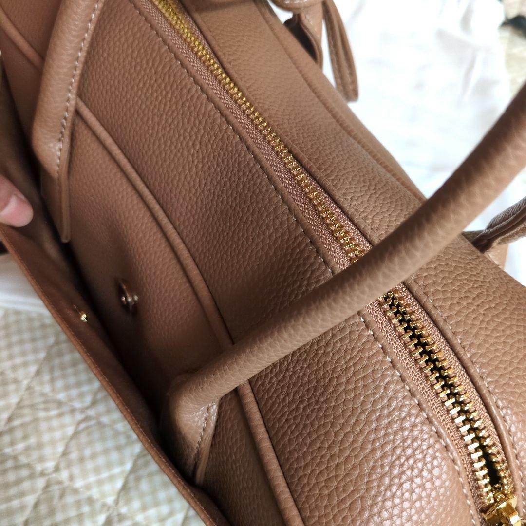 新品未使用　ルーニィ♥人気　スクエアボストンバッグ　キャメル