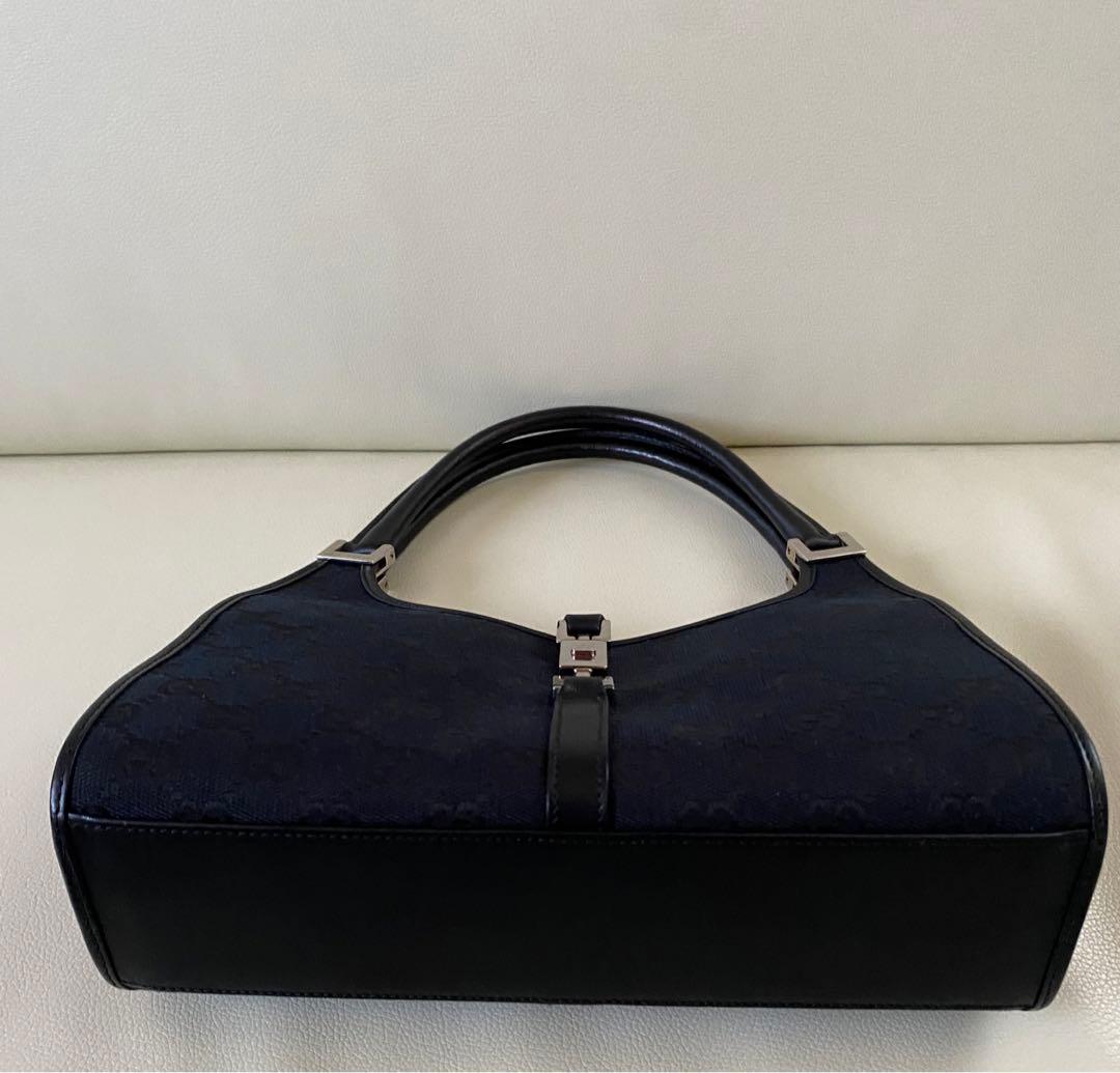 グッチ　ショルダーバッグ