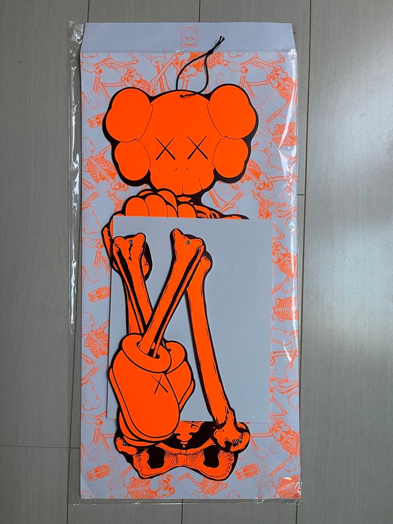 KAWS ハロウィン オーナメント 限定商品