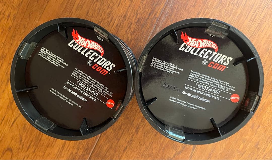 ミニカー Hot Wheels AUTOMOTIVE MUSEUM ROCKET OIL