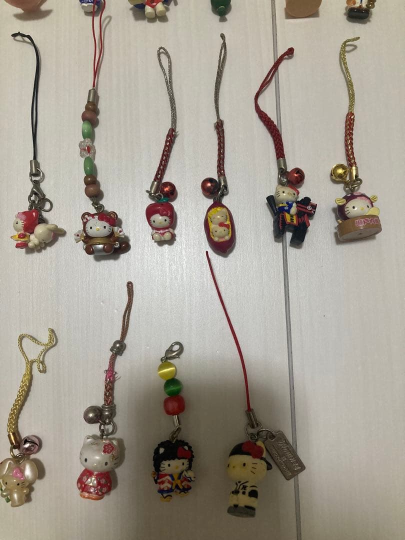 ハローキティ ストラップ　キーホルダー　ご当地　限定
