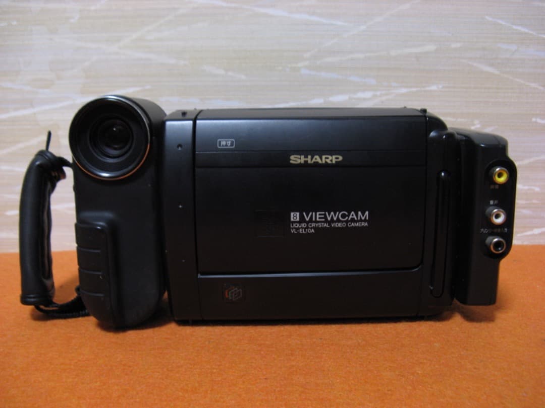 動作OK❗️☆シャープの液晶8ミリビデオカメラ・VL-EL10A