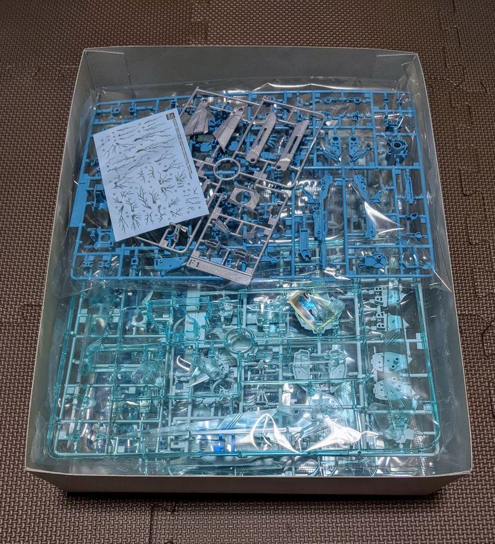 MG 1/100 フリーダムガンダム Ver.2.0 クロスコントラストカラー