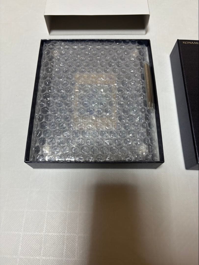 新品　遊戯王ブラックマジシャン（ステンレス製）　スペシャルカード