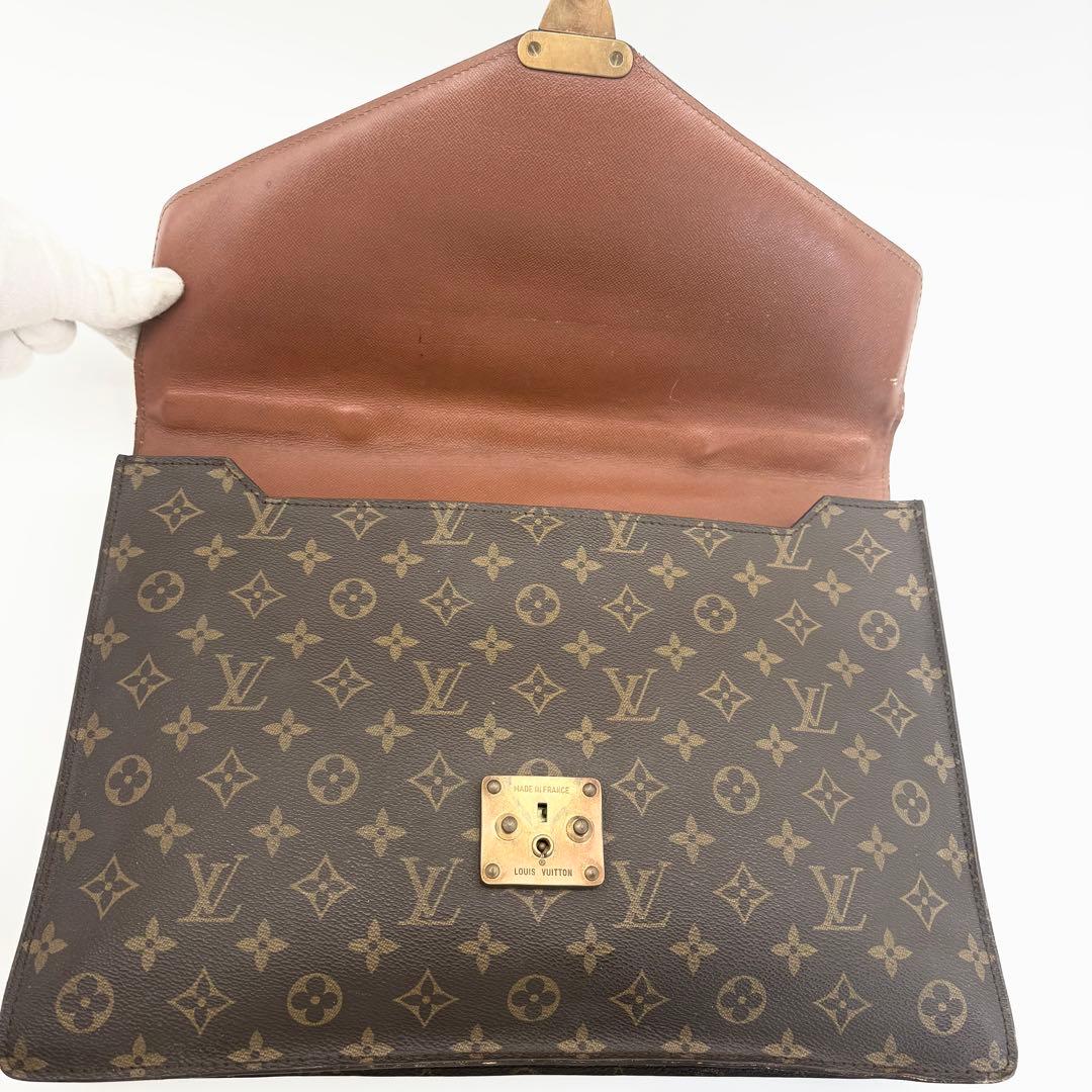 【美品】 VUITTON　セルヴィエット　A4可　コンセイエ　ビジネスバック