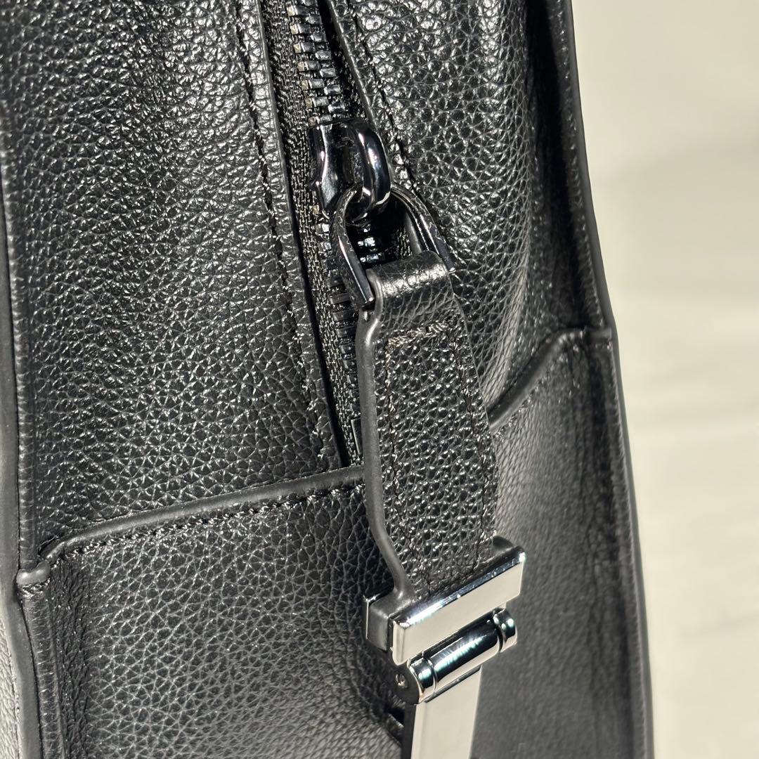 美品 エンポリオアルマーニ ビジネスバッグ ブリーフケース レザー ブラック