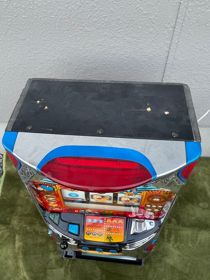 送料込み】パチスロ おそ松くん 4号機 実機 スロット おそ松さん