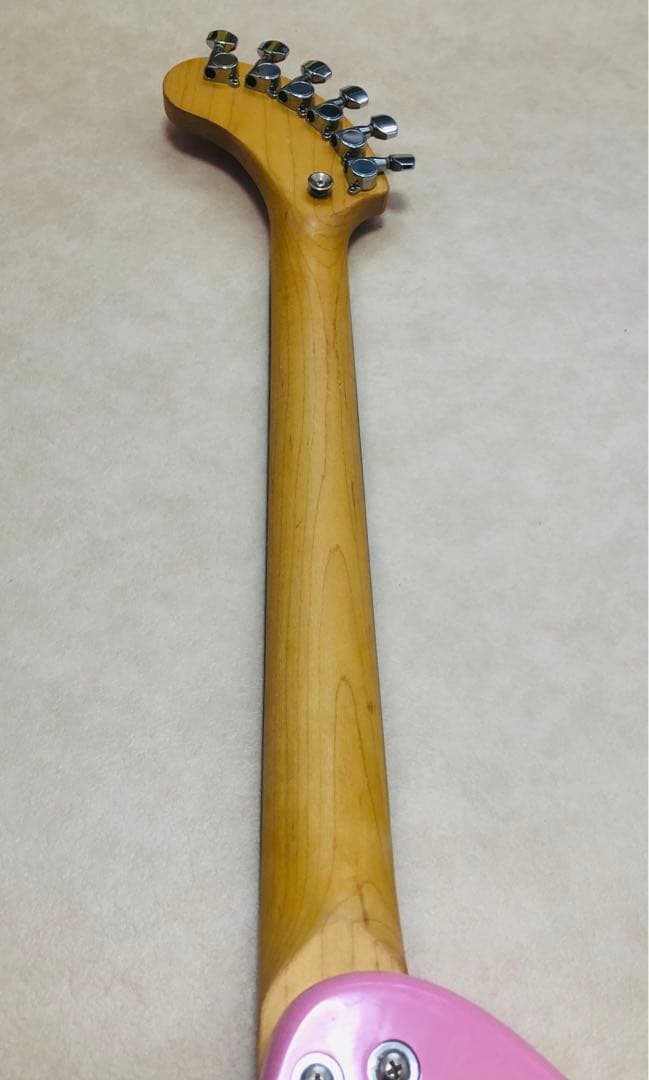 【超美品】ZO-3 ピンク アンプ内蔵ミニギター 専用ケース付き！！