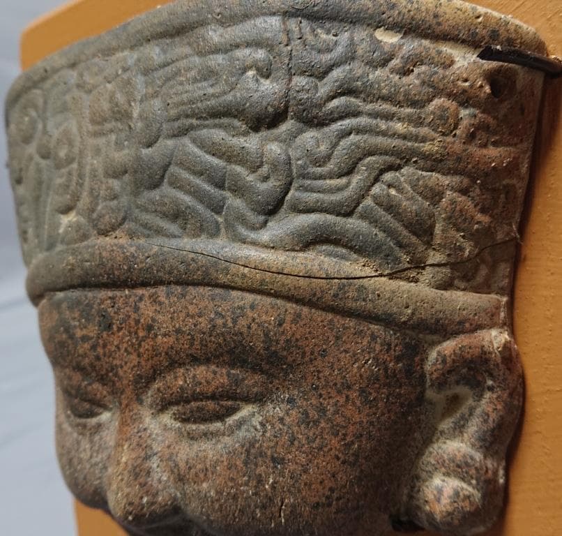 コレクター収集品　メキシコ　トトナカ文化　マスク　（A）