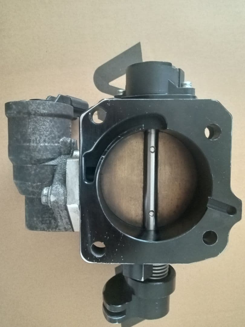 NA8 NB8 ビックスロットル64mm アルミ削り出し