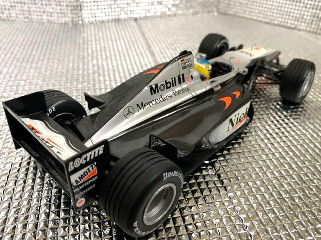 【ミニチャンプス　マクラーレン　メルセデス　MP4-13 1998年1/18】