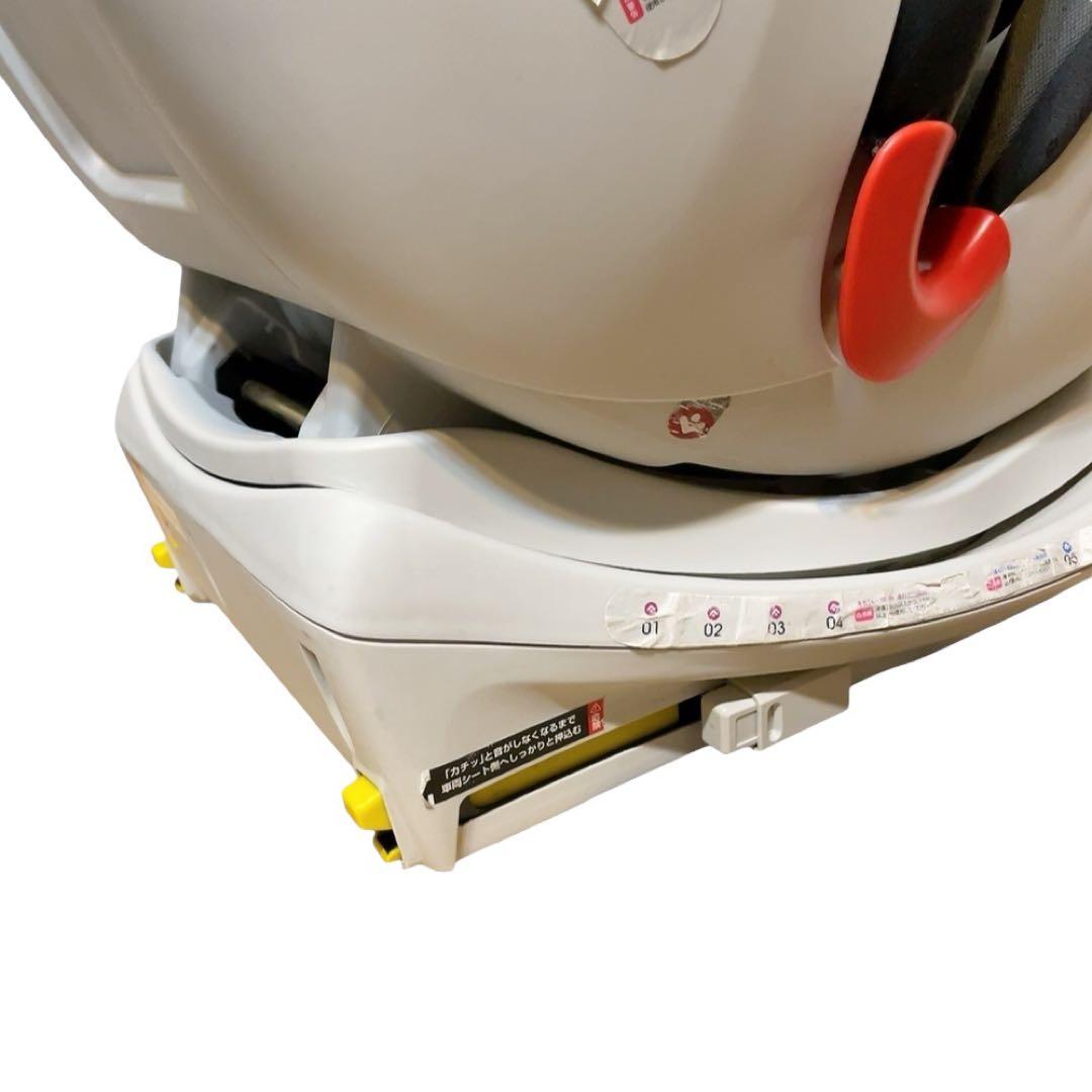 ネビオ　クルピット　ロングユース　ISOFIX チャイルドシート　新生児