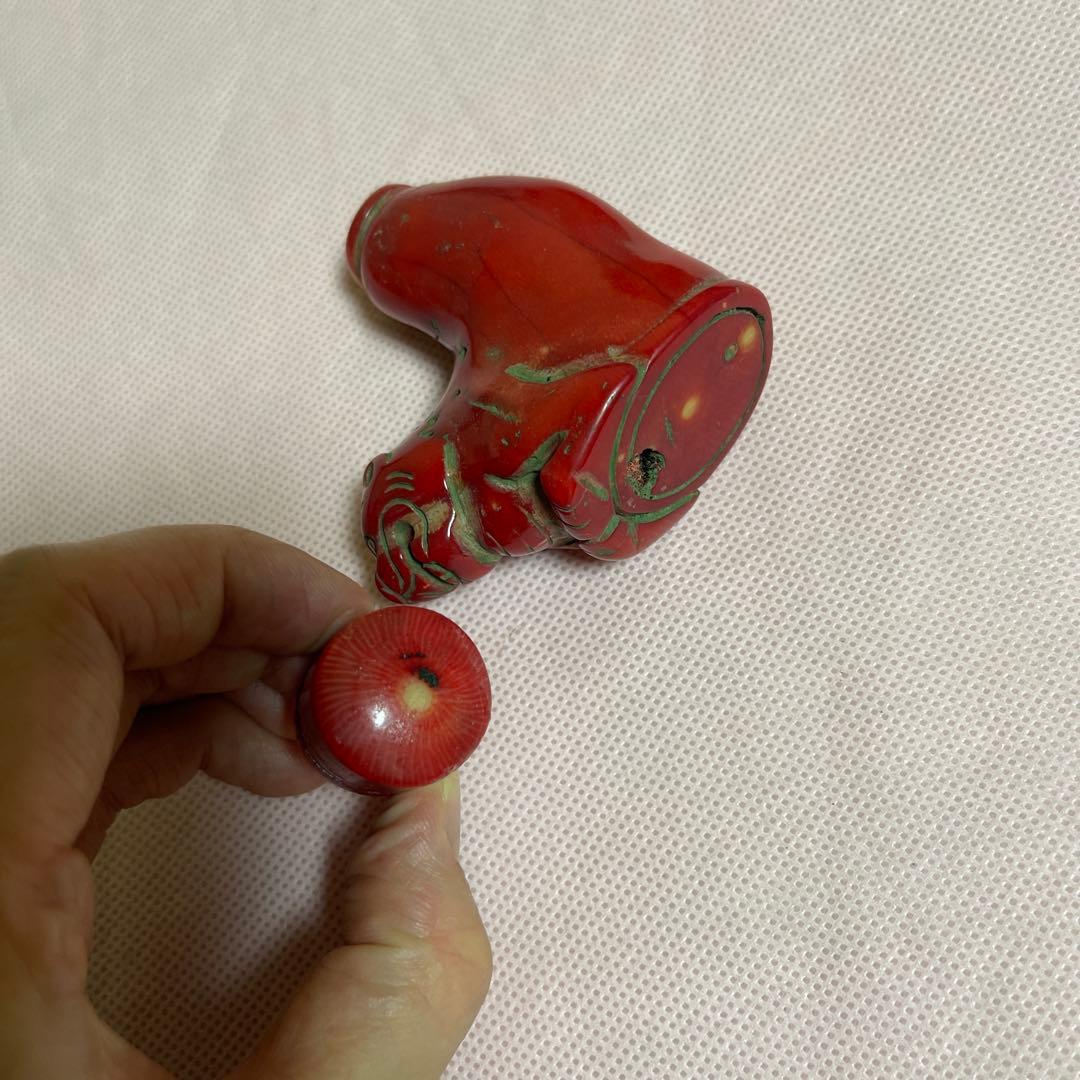 値下げ 虎彫刻 珊瑚風彫 鼻煙壺 ？ 山珊瑚？ 希少 アンテーク