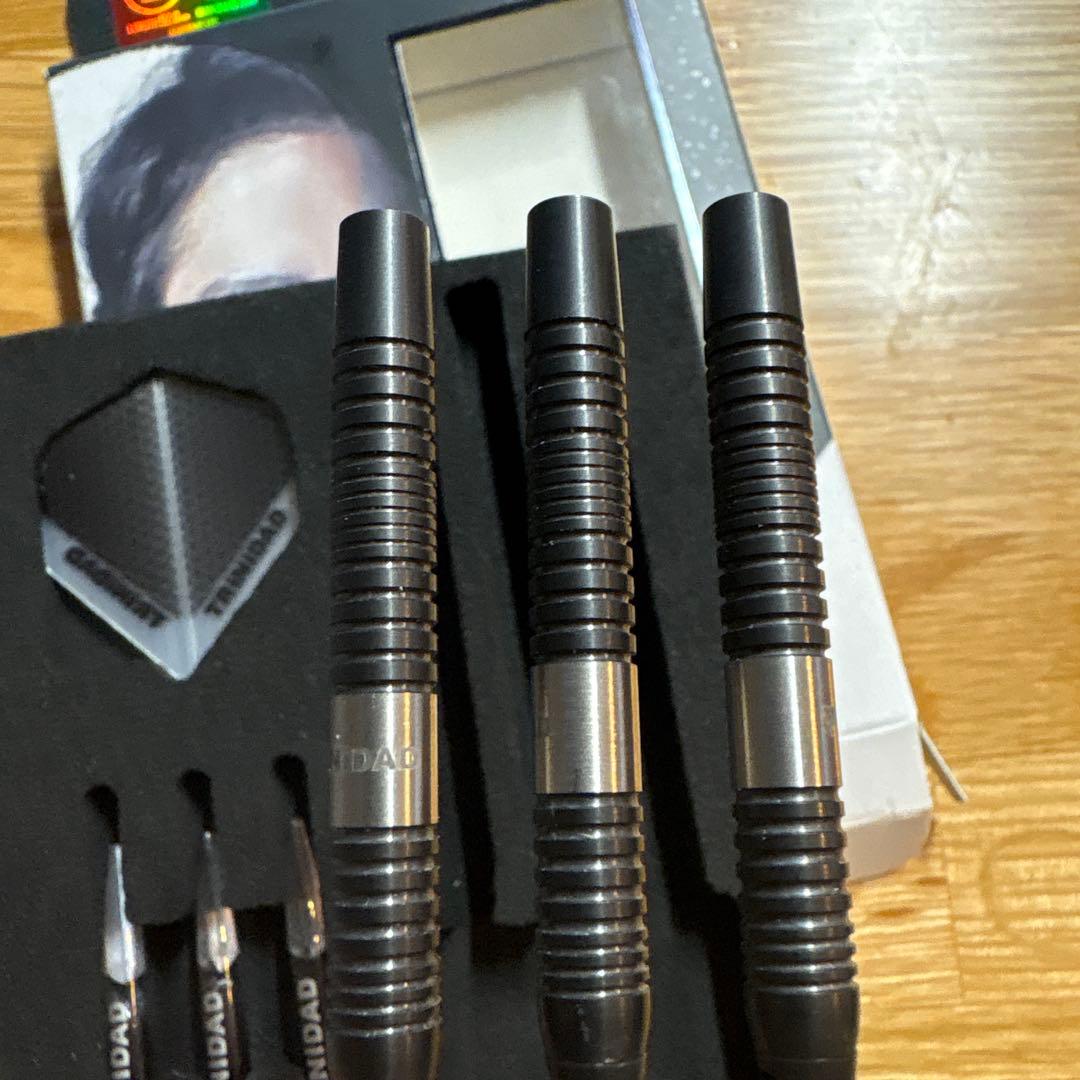 新古品TRiNiDAD LAZY 松吉輝宗 選手モデル トリニダード レイジー