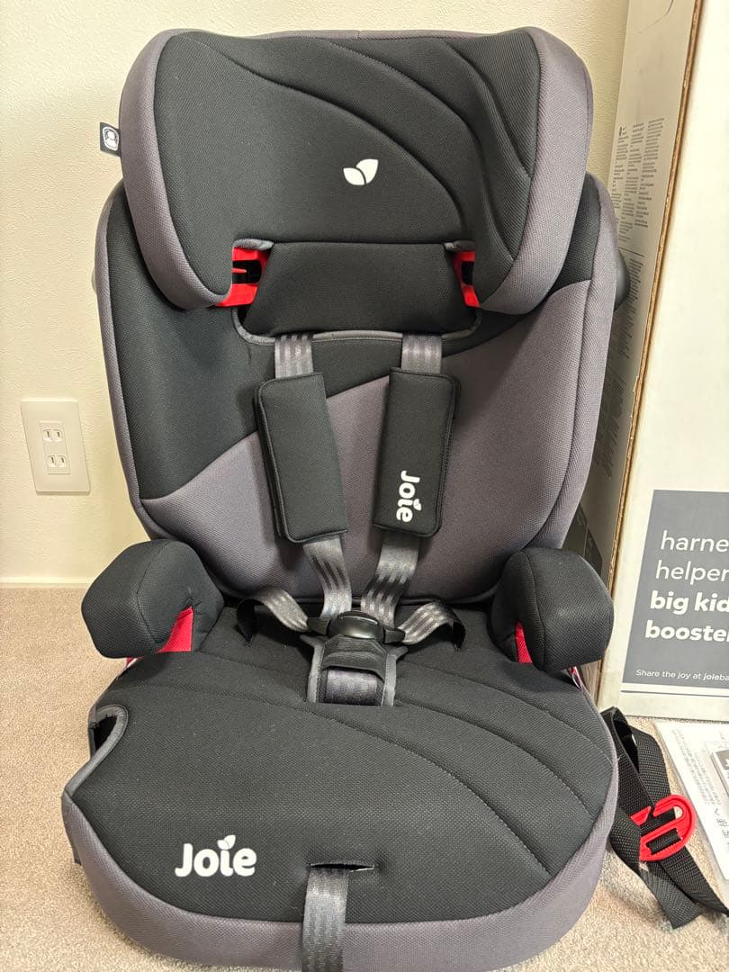 美品　Joie elevate 車用チャイルドシート ツートンブラック