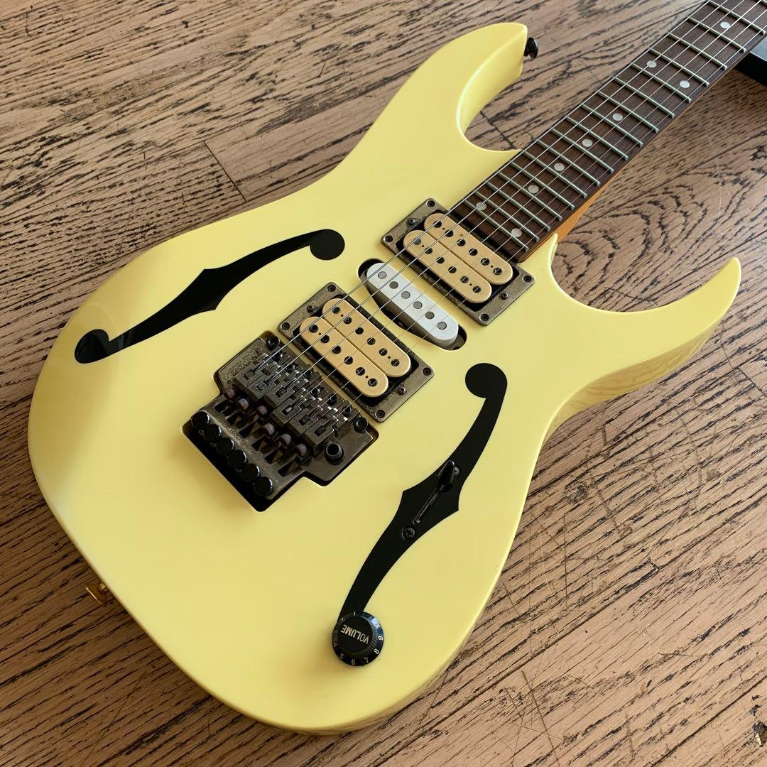 Ibanez PGM30WH ポールギルバートモデル Paul Gilbelt