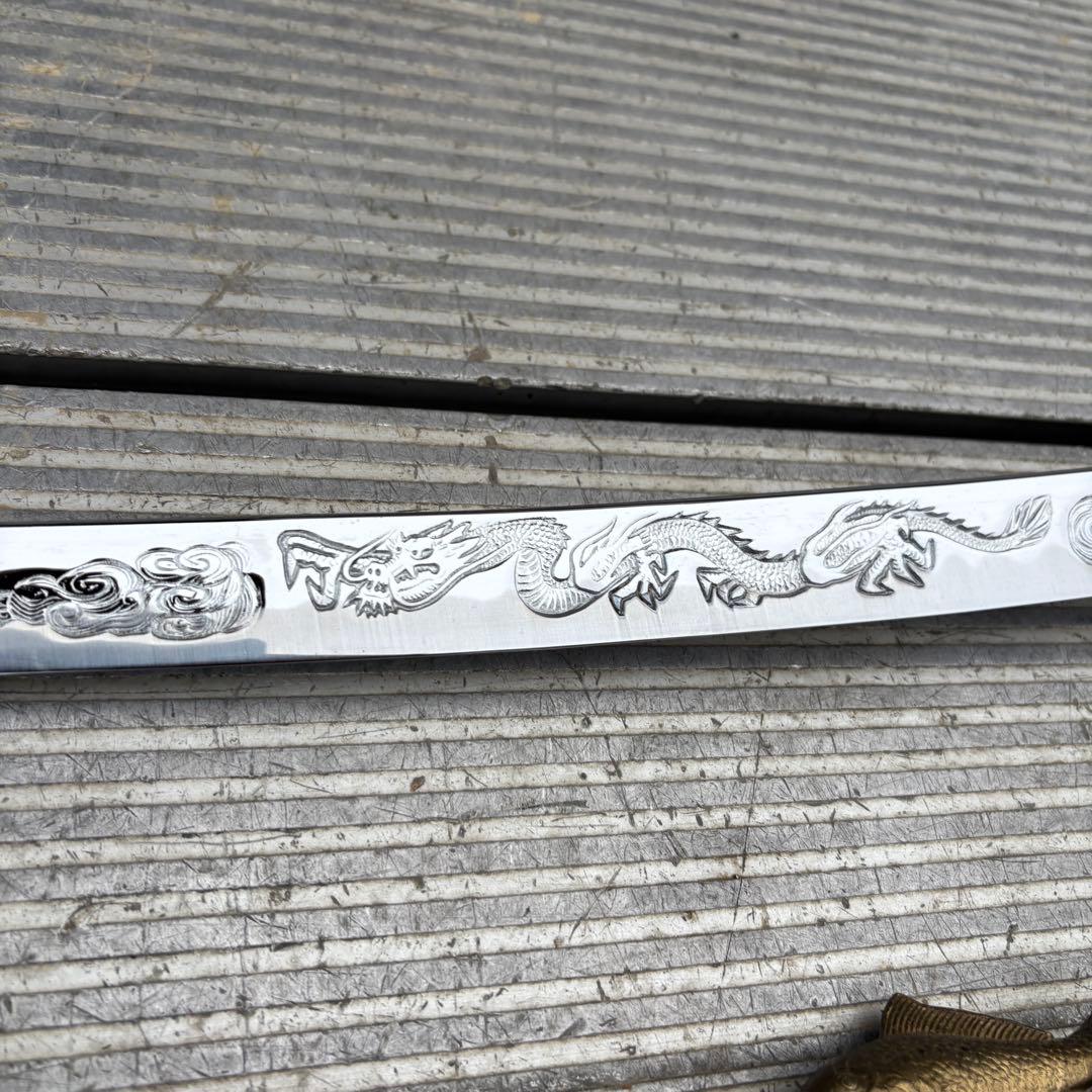 金属製 模造刀 陣太刀 龍紋彫 鯉金具