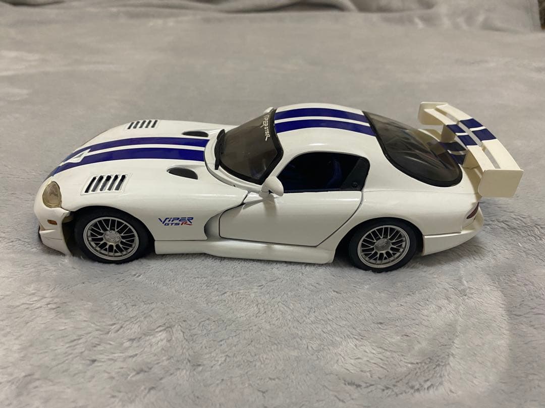 ミニカー Maisto DODGE VIPER GTS GT2 1/18