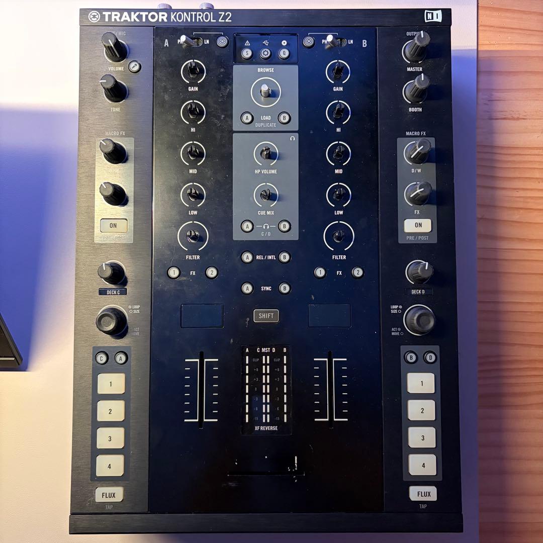 TRAKTOR KONTROL Z2 DJミキサー ジャンク品 TRAKTOR Z2 - coolorcaps