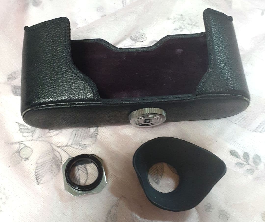 PENTAX ES Ⅱ & シグマ80㎜～200㎜ズームレンズ バック入り