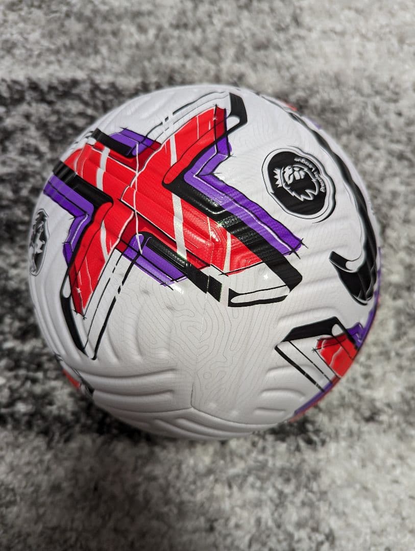 最 安値 価格スポーツ・レジャー - プレミアリーグ公式球 ナイキ