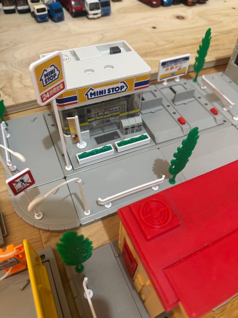 トミカタウン　まとめ売り＋おまけ付き