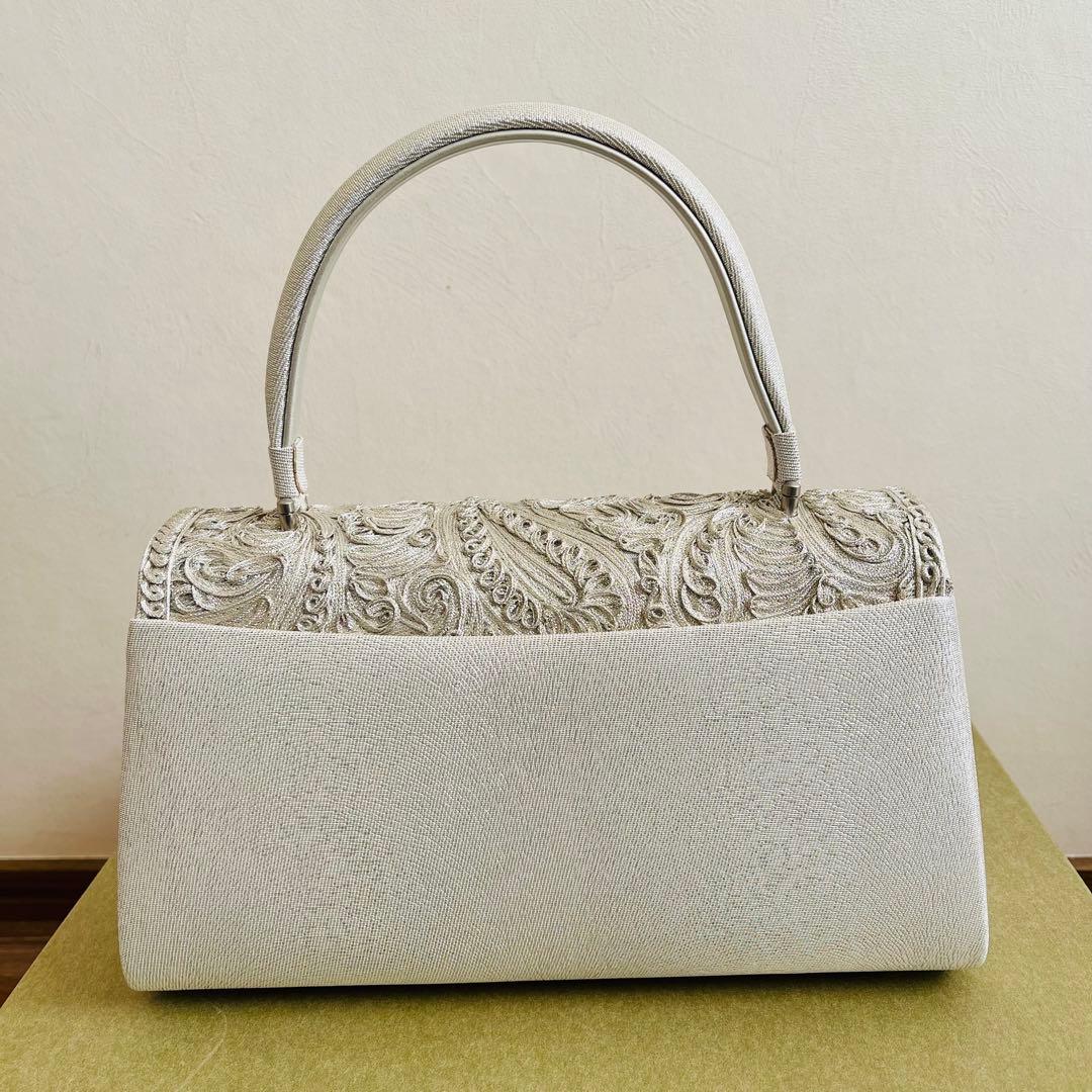 【極美品】礼装用バッグ　結婚式　黒留袖 卒業式　入学式　お宮参り　フォーマル