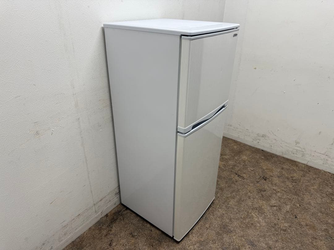 アビテラックス　冷凍冷蔵庫　ノンフロン　２０１８年製　AR-143E