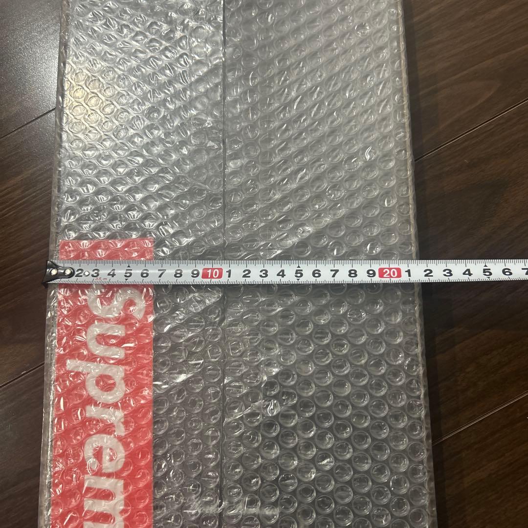 Supreme 拳グラフィック スケートボードデッキ