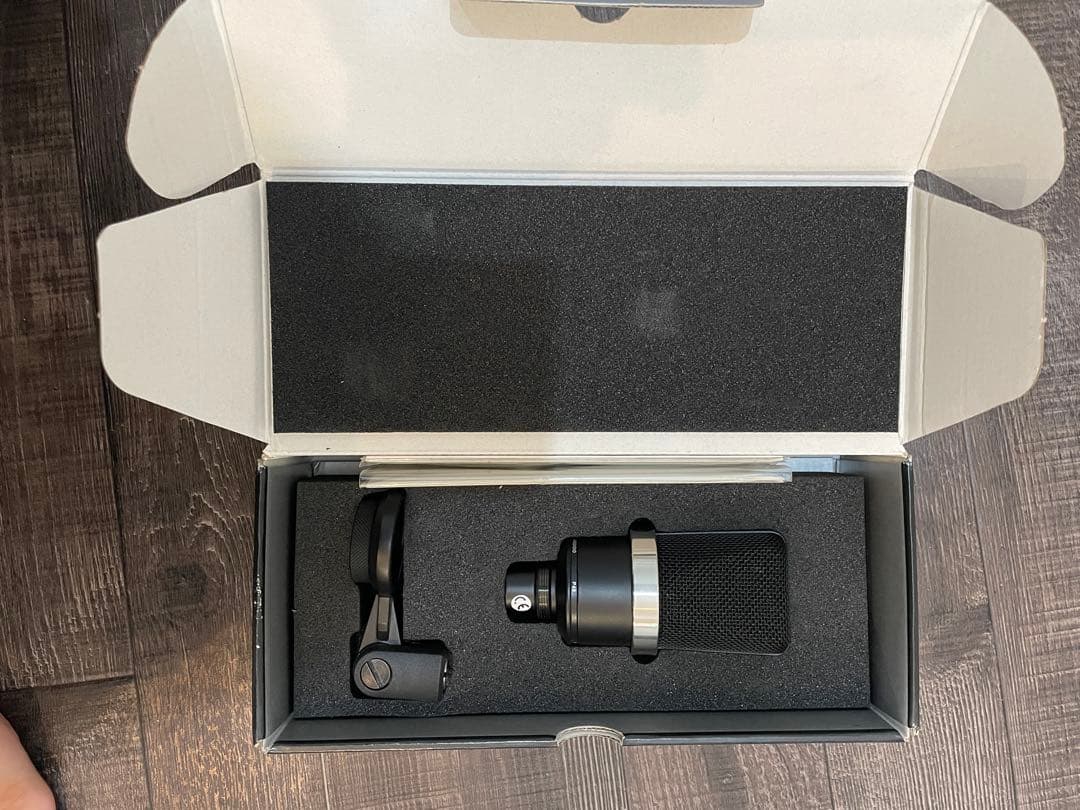 NEUMANN TLM 102 コンデンサーマイク ブラック