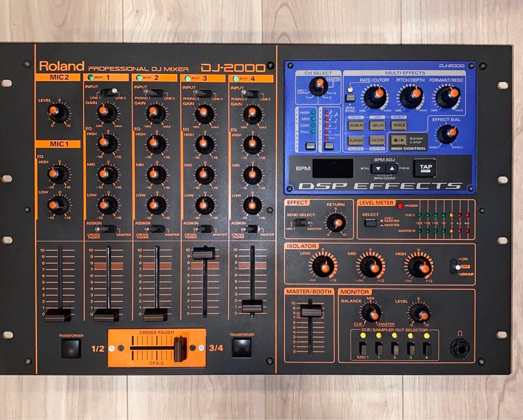Roland DJ-2000 プロフェッショナル DJミキサー
