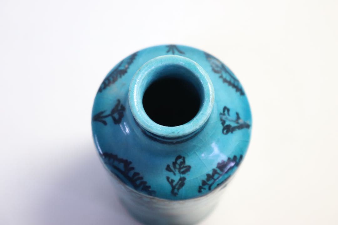 時代　孔雀釉小瓶　魚紋　送料込み0830