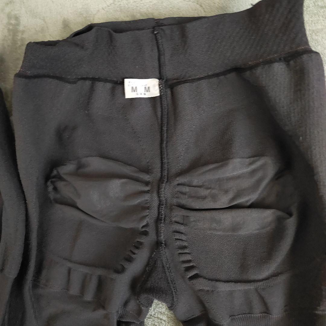 京急　マルコ　タイツ