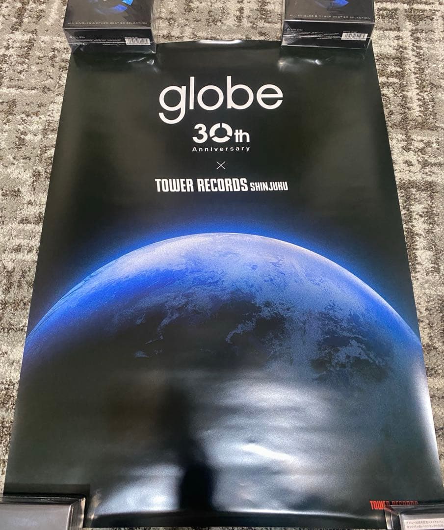 新品未開封】 globe ポスター B2 ALL SINGLES