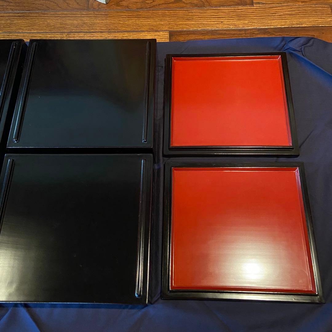 輪島塗　五段重箱　定紋重箱　蒔絵唐草　点彫り沈金　共箱付