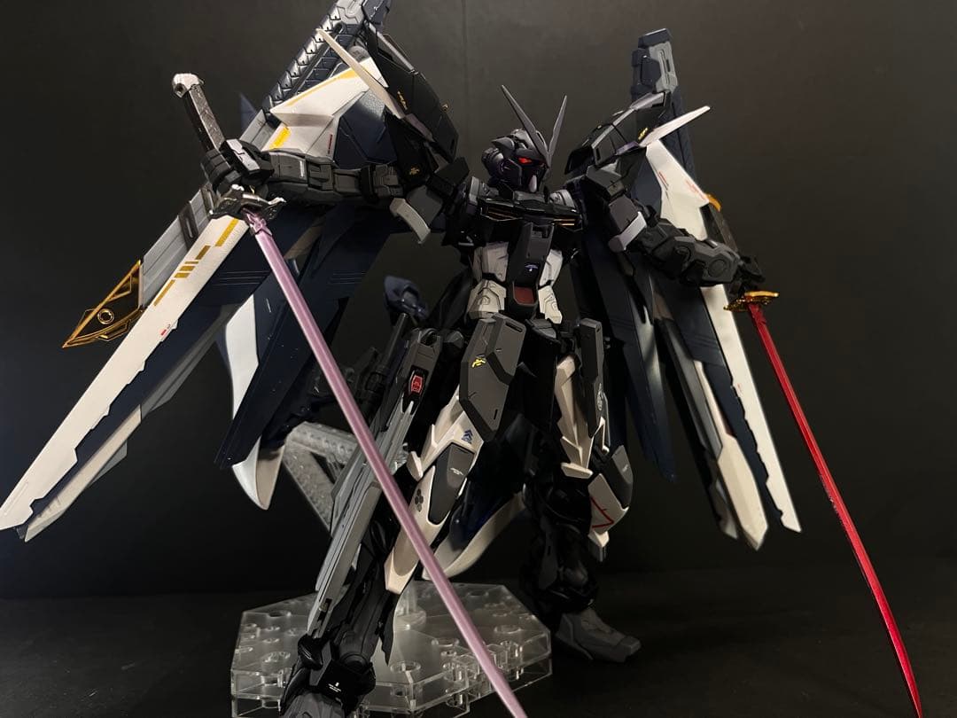 ガンプラ 全塗装完成品 MG ガンダムアストレイ