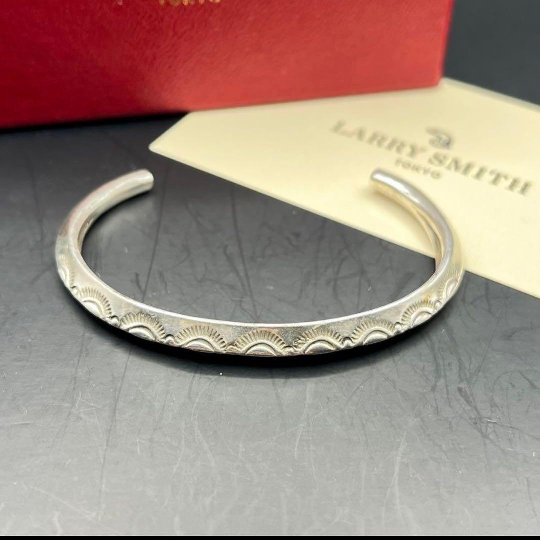 ラリースミス THIN TRIANGLE BRACELET バングル