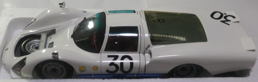 希少ミニチャンプス　ポルシェ９０６ロングボディー　１９６６ル・マン仕様　１／１８