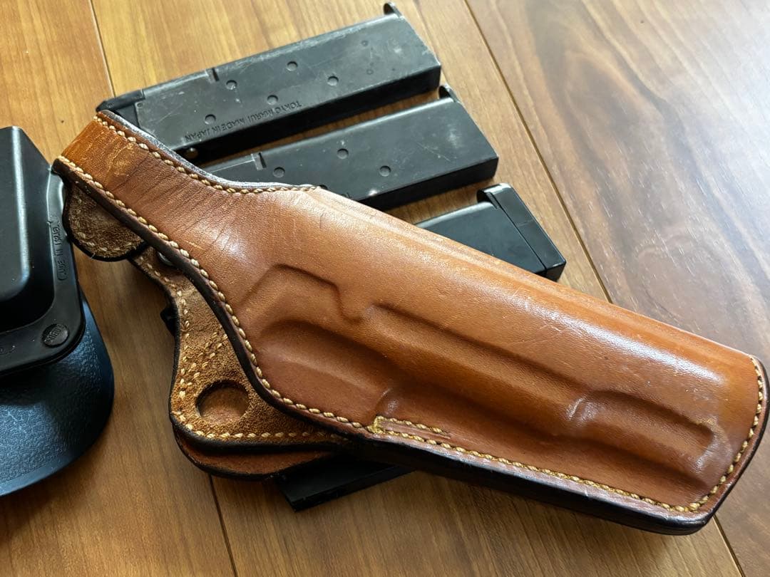 東京マルイ M1911 コルトガバメント ガスガン ビアンキレザー ホルスター