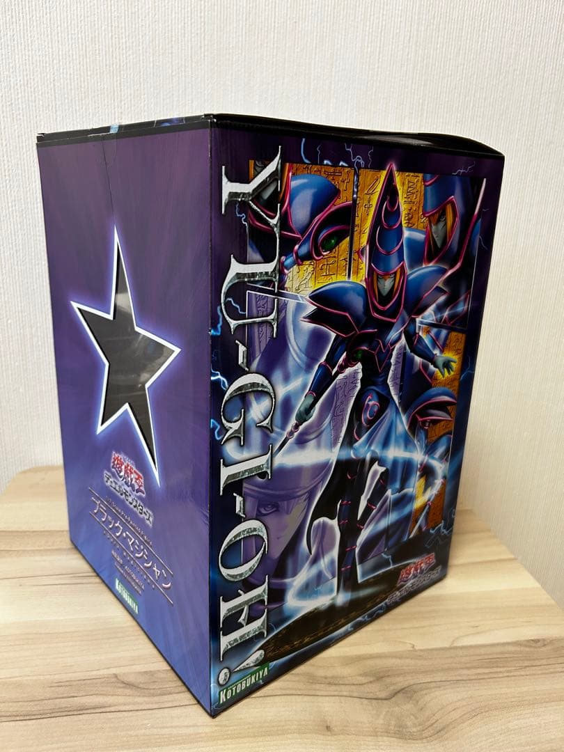 遊戯王　ブラック・マジシャン1\7スケールフィギュア　壽屋