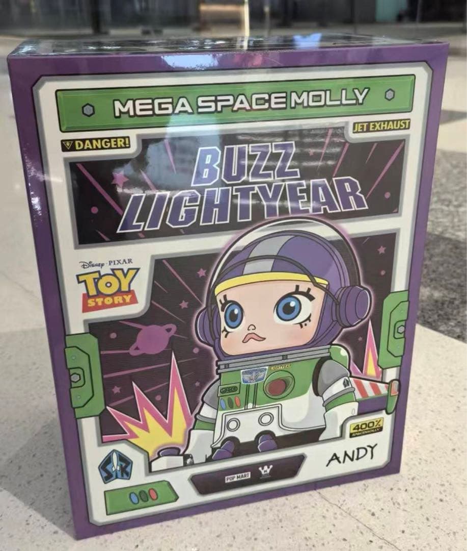 日本未発売】ポップマート Space Molly 400% バズライトイヤー