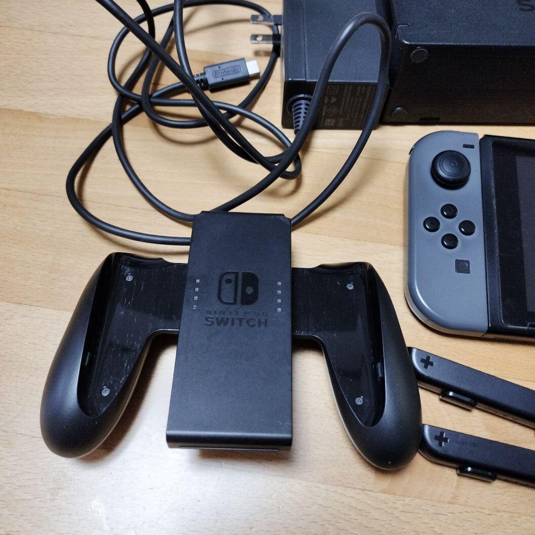 ち*ん様 Nintendo Switch 本体 コントローラ付きネオンイエロー、