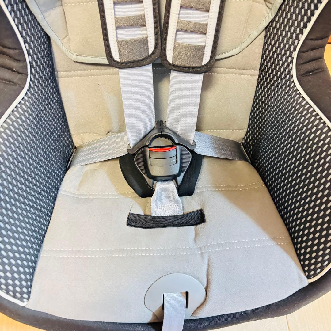 フォルクスワーゲン VW 純正チャイルドシートISOFIX - メルカリ