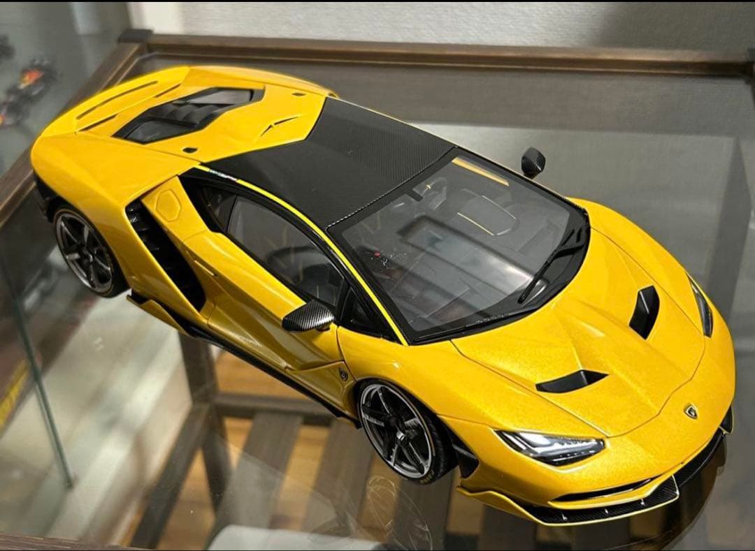 オートアート1/18 ランボルギーニ チェンテナリオ　絶版品