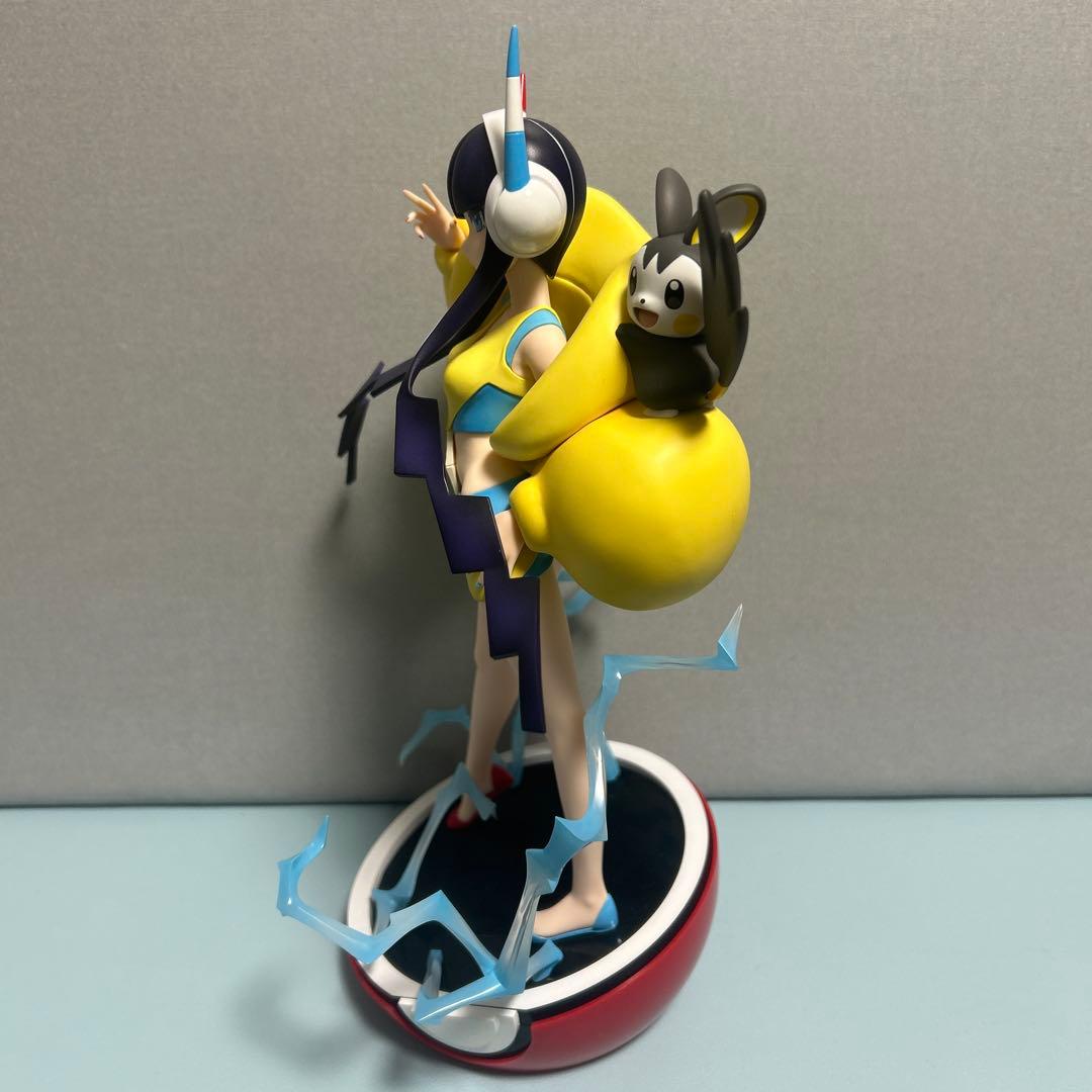 箱無し ポケモンセンターオリジナル フィギュア カミツレ＆エモンガ