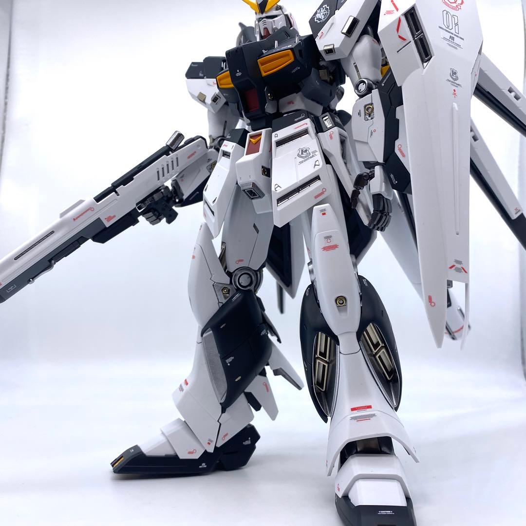 MG Hi-νガンダム HWS装備型 ガンプラ 全塗装 完成品
