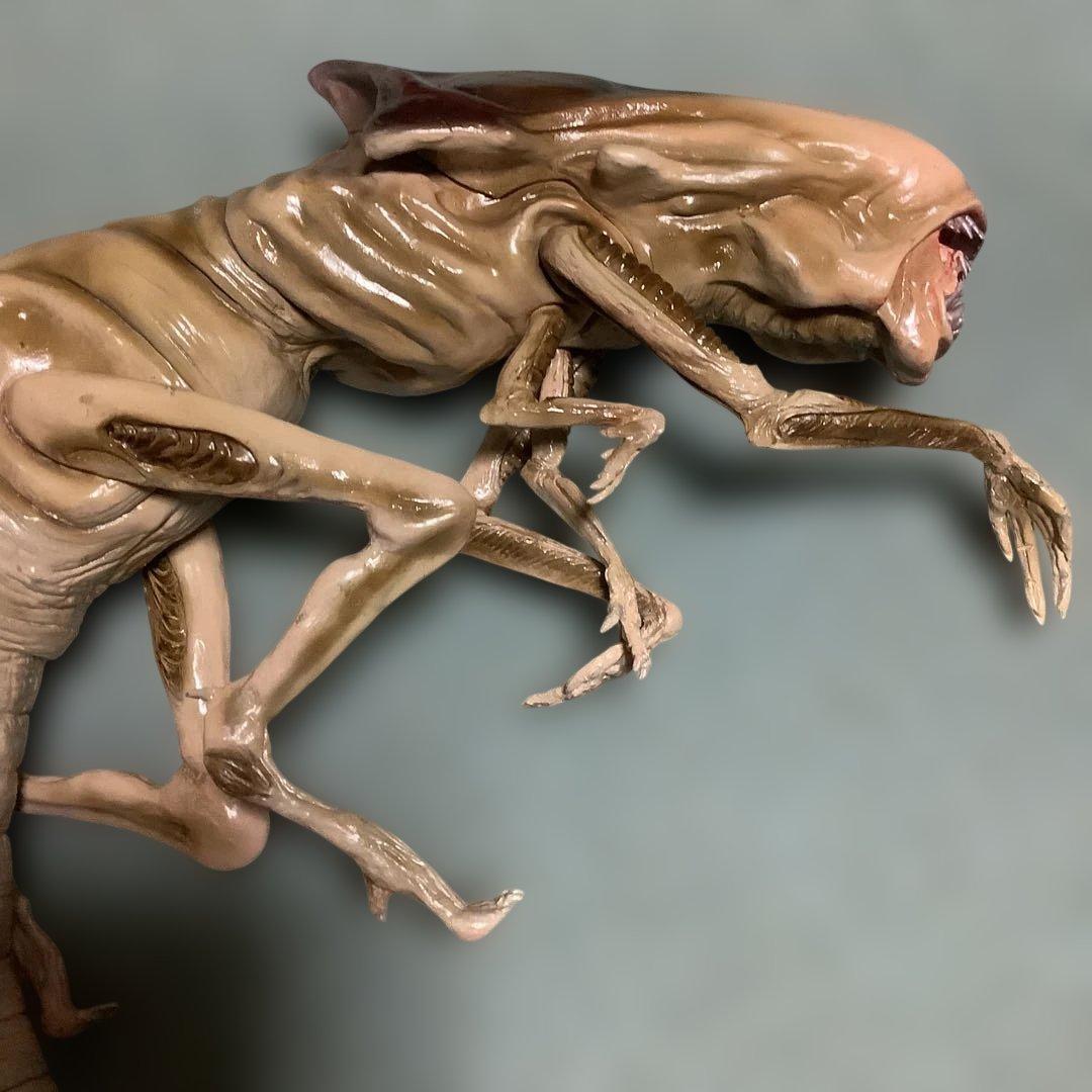 エイリアン★ソフビ★ガレージキット★クイーンチェストバスター★ALIEN★完成品