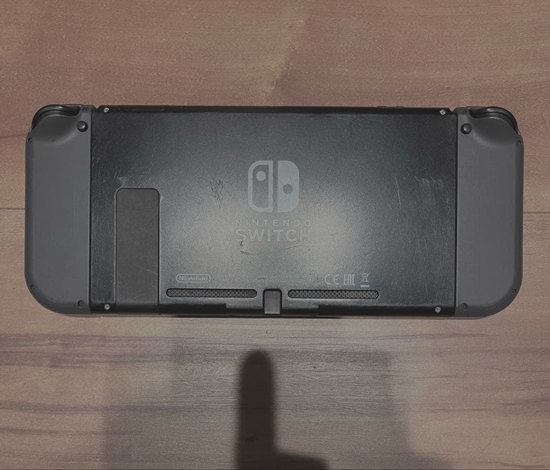 任天堂スイッチ本体 黒　ドック USBカード付き