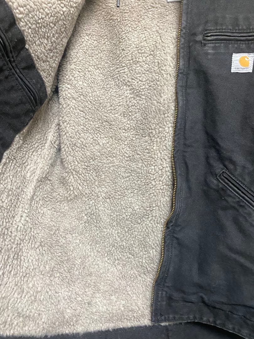 【年明け大放出セール！】carhartt アクティブジャケット