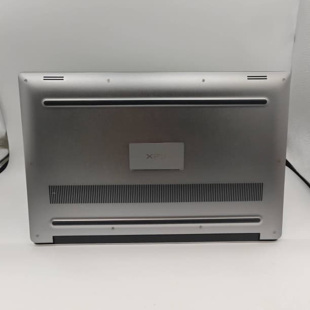 4K タッチパネル GTX1050 デル i7-7 16GB SSD512GB